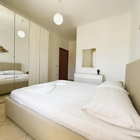 Apartment H-apartment