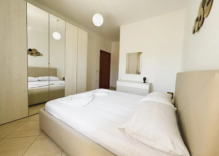 H-apartment Appartement *